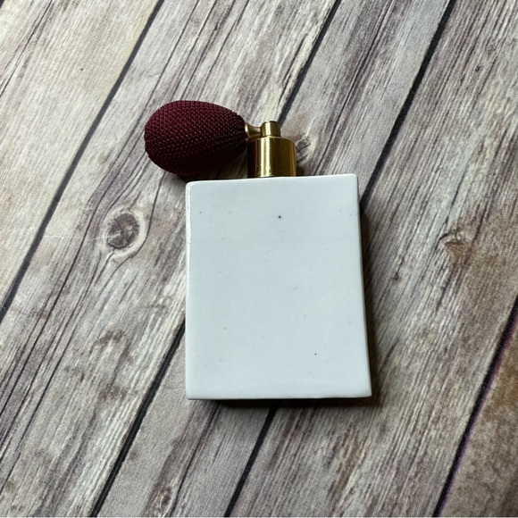 Vintage Empty Fragrance Perfume Bottle Pink Floral Taiwan Atomizer White Ceramic - Picture 9 of 11